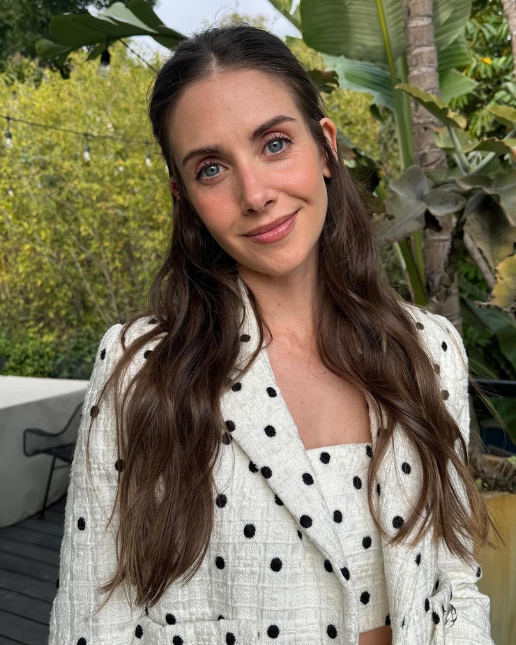 Alison Brie Alison Brie