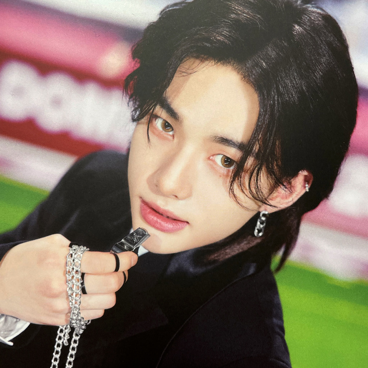 Hyun-Jin Hwang