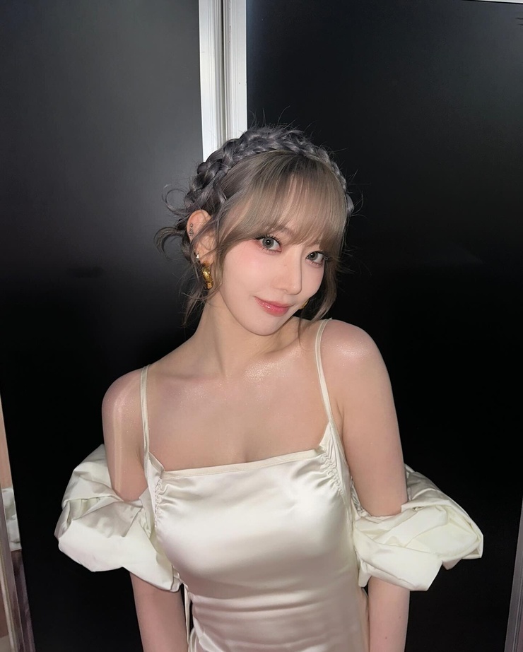 Sakura Miyawaki