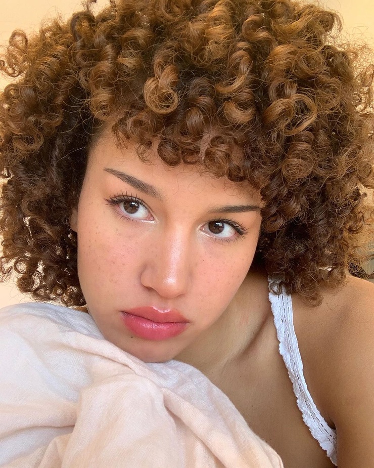 Sofia Wylie Sofia Wylie