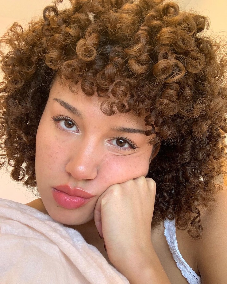 Sofia Wylie Sofia Wylie