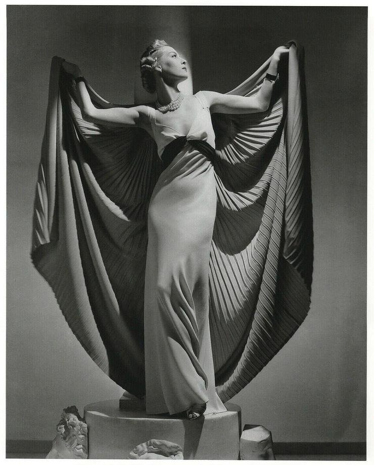 Helen Bennett Helen Bennett