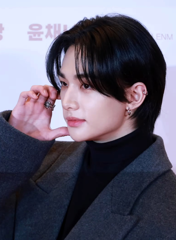 Hyun-Jin Hwang
