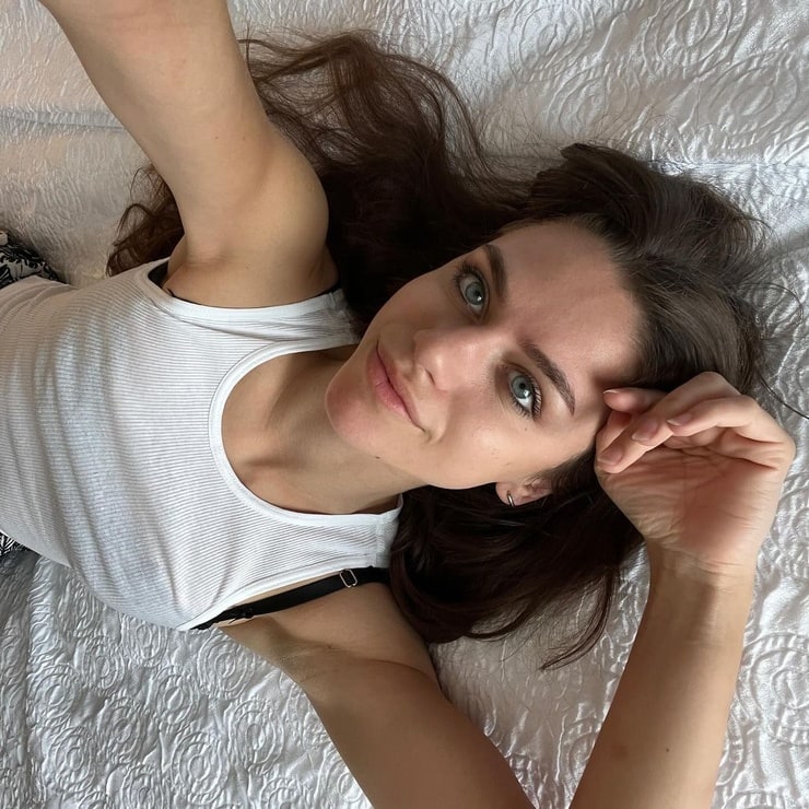 Picture of Nora Freetly