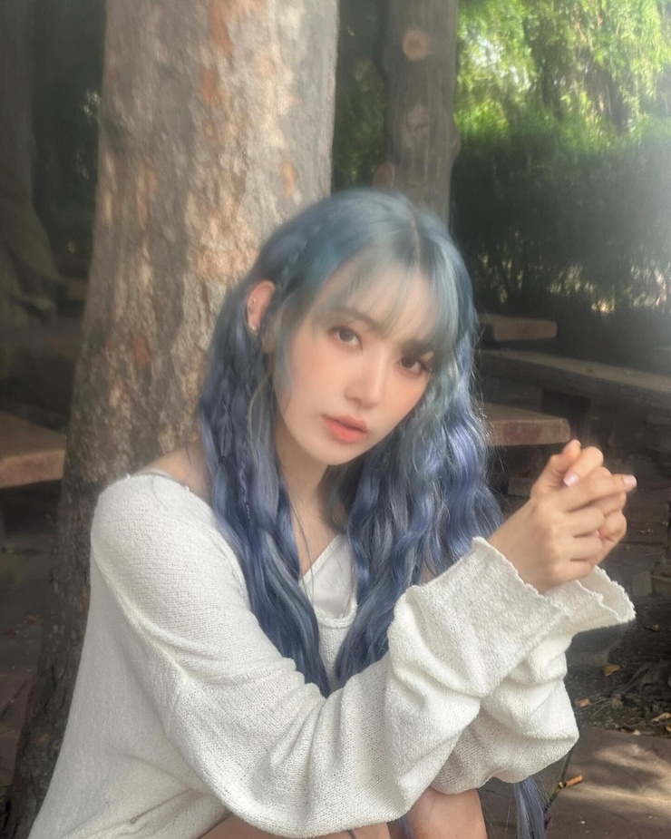 Sakura Miyawaki