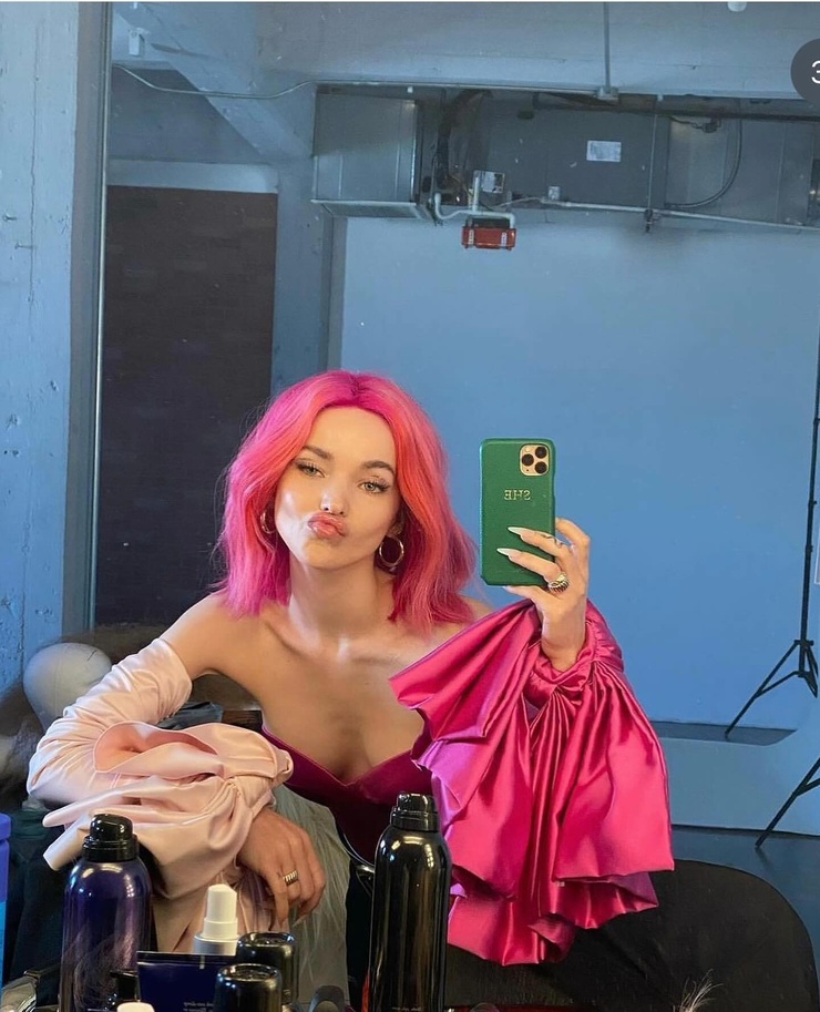 Dove Cameron