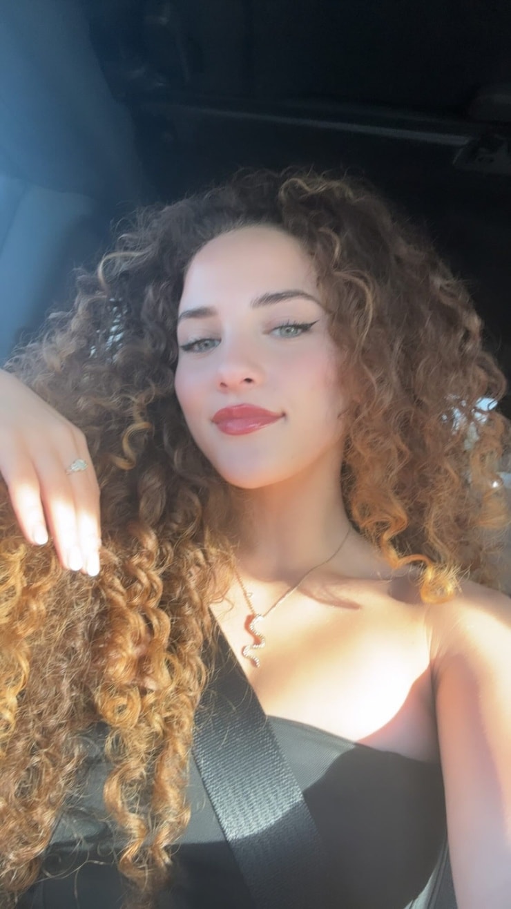 Picture of Sofie Dossi