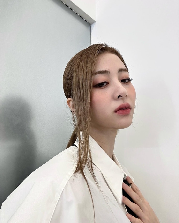 Yun-jin Huh