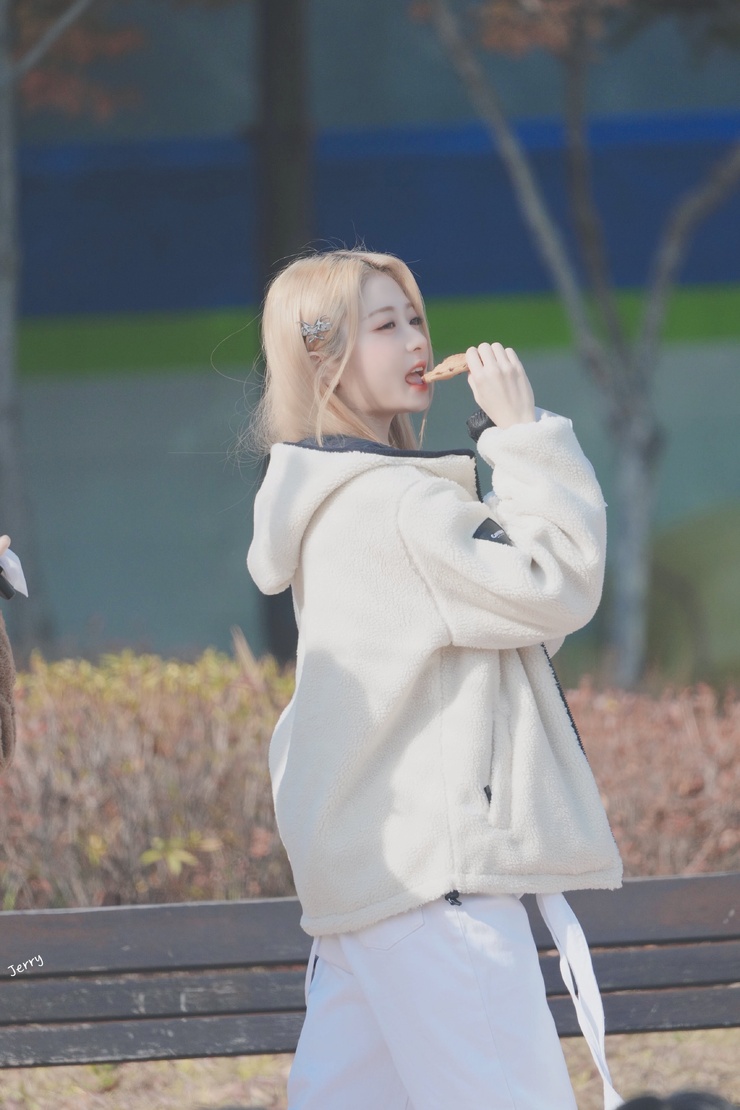 Yun-jin Huh