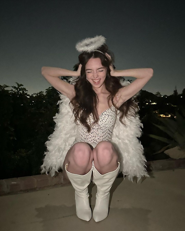 Ruby Jay