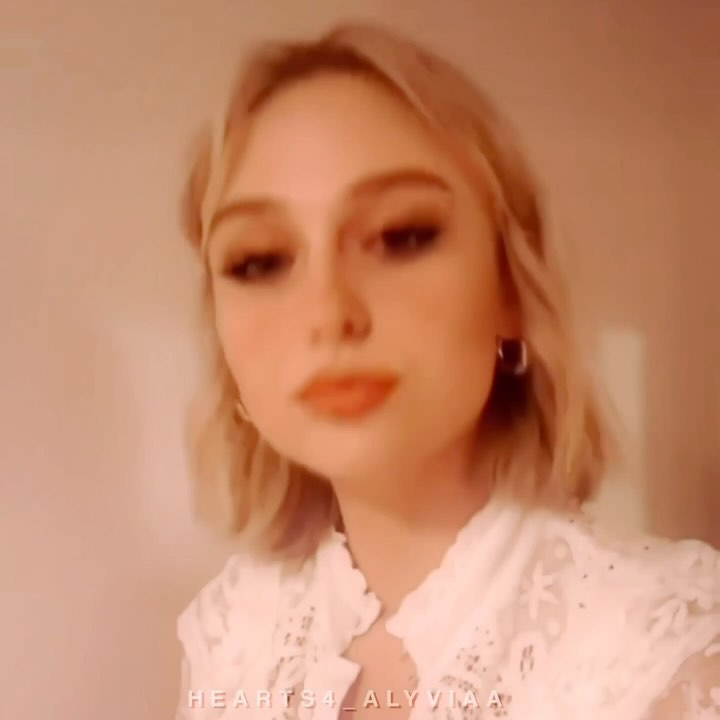 Alyvia Alyn Lind Alyvia Alyn Lind
