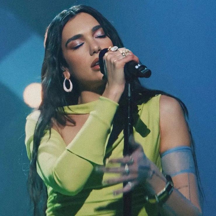Dua Lipa