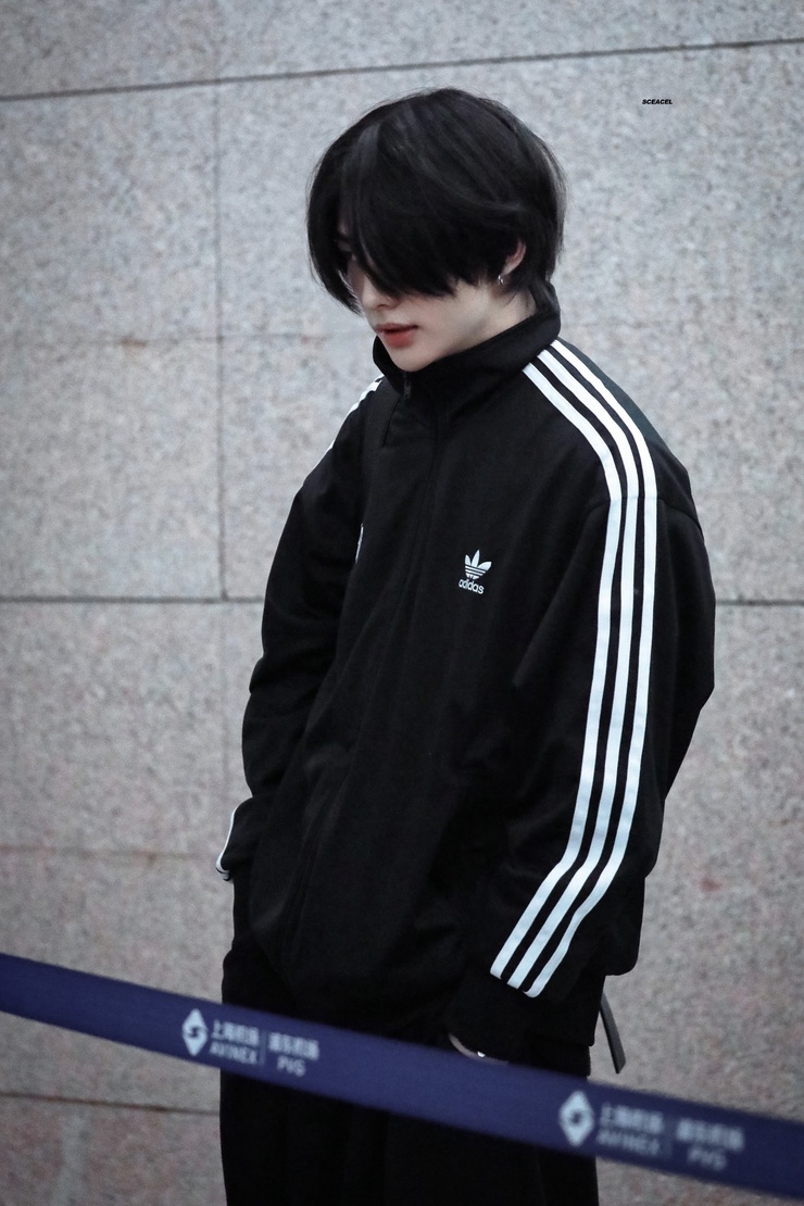 Hyun-Jin Hwang