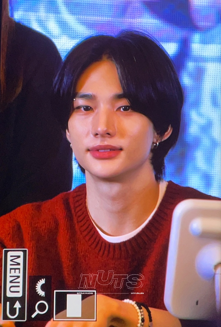 Hyun-Jin Hwang