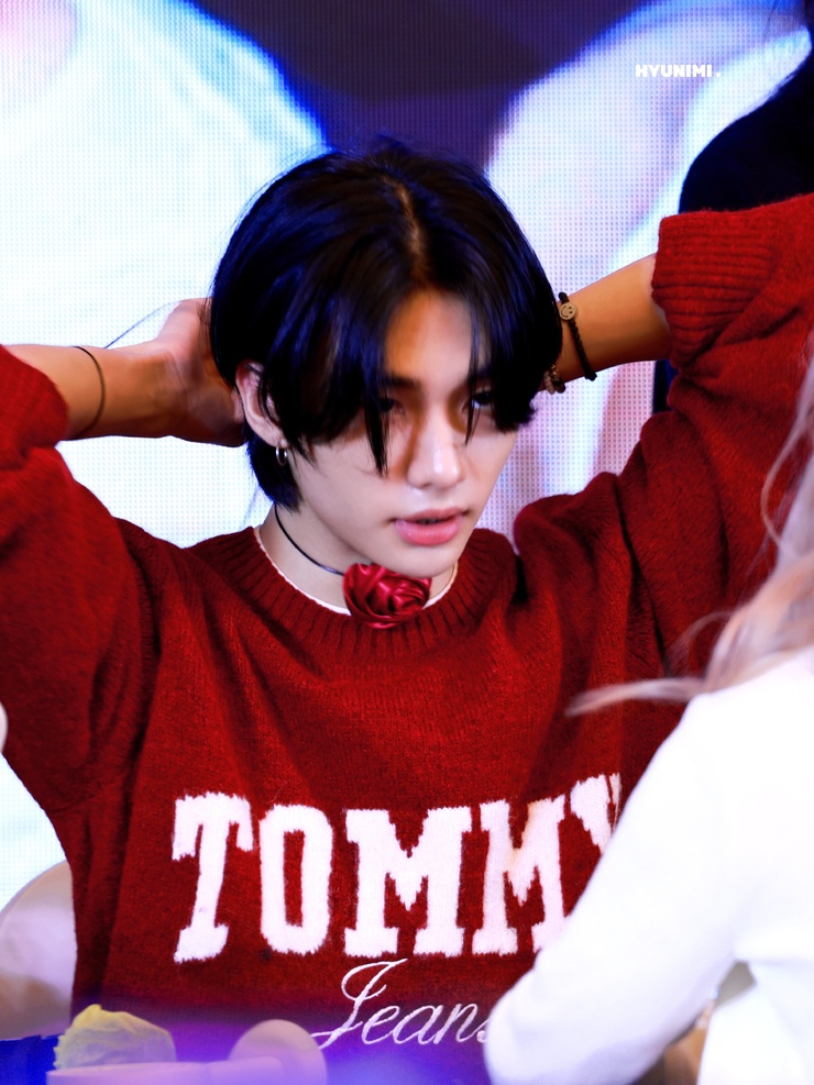 Hyun-Jin Hwang