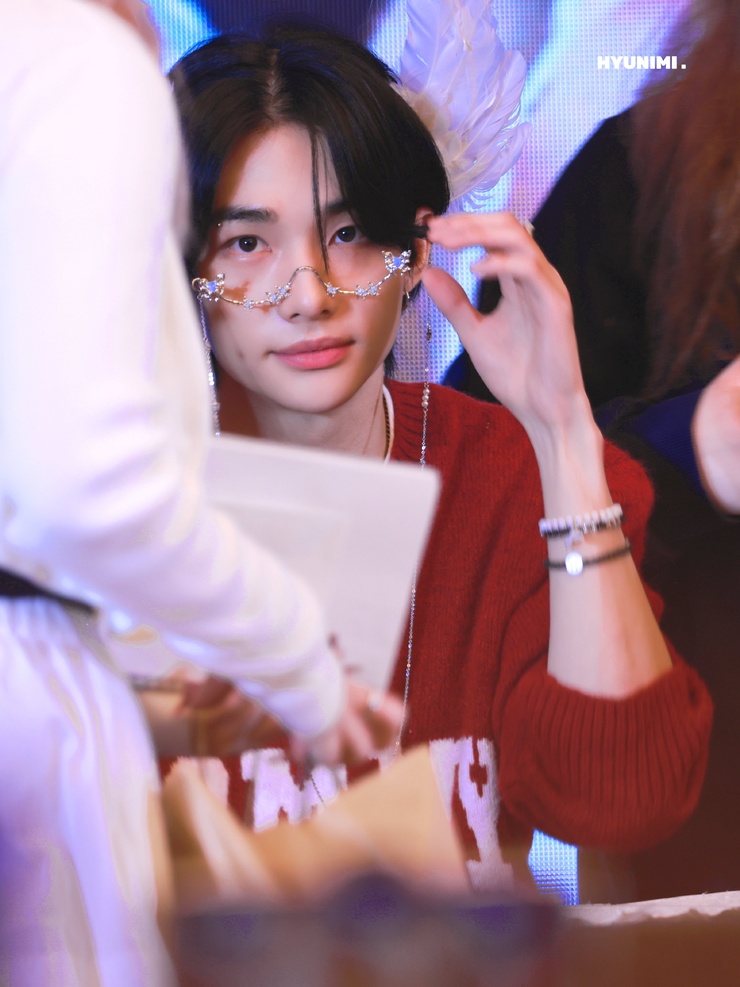 Hyun-Jin Hwang