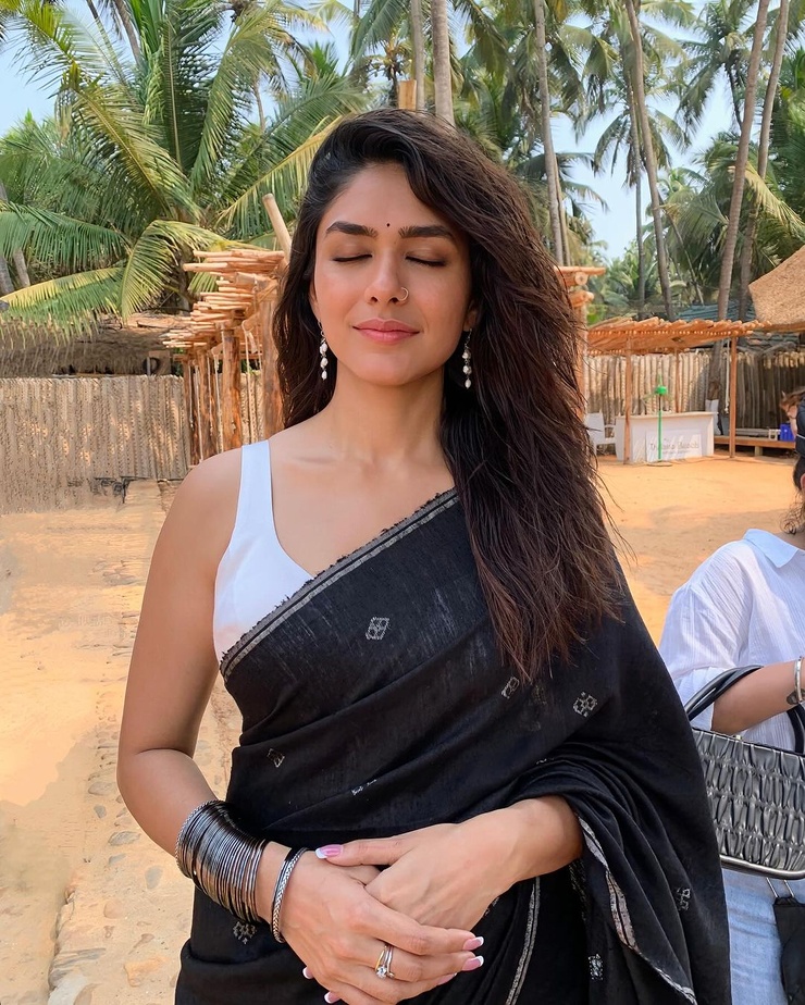 Mrunal Thakur
