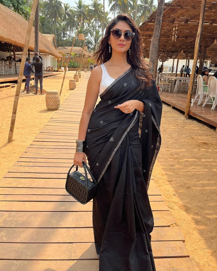 Mrunal Thakur