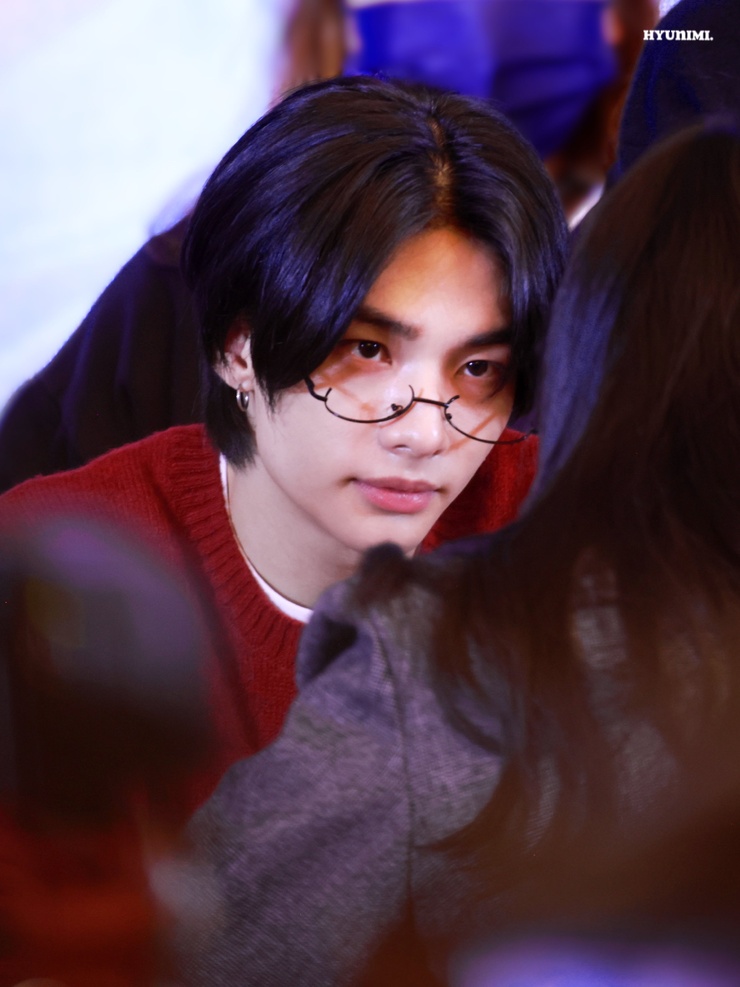 Hyun-Jin Hwang