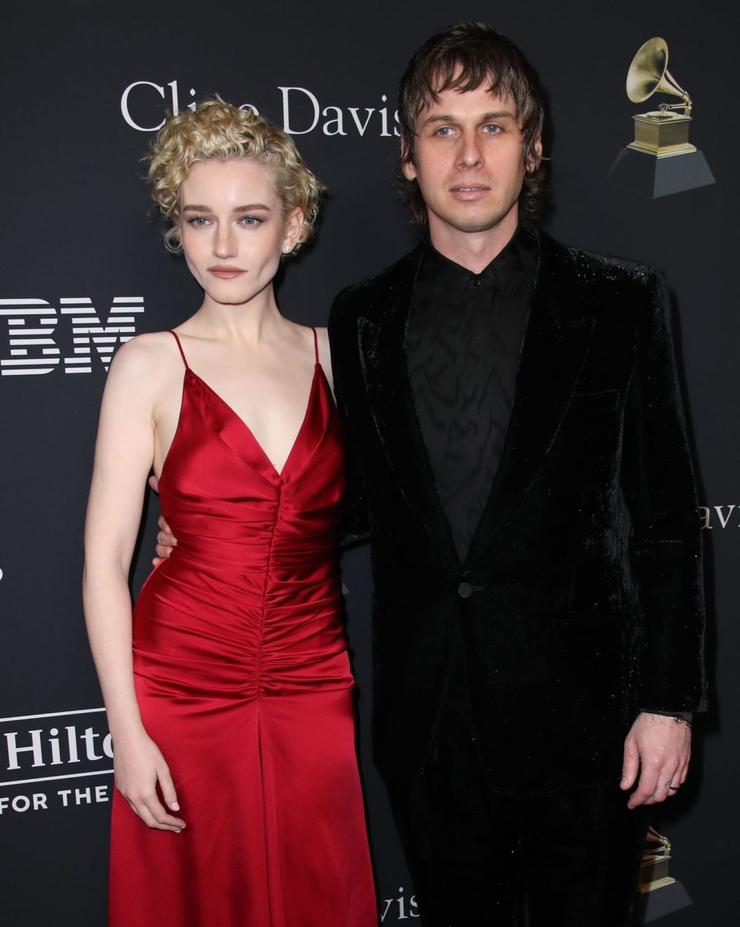 Julia Garner