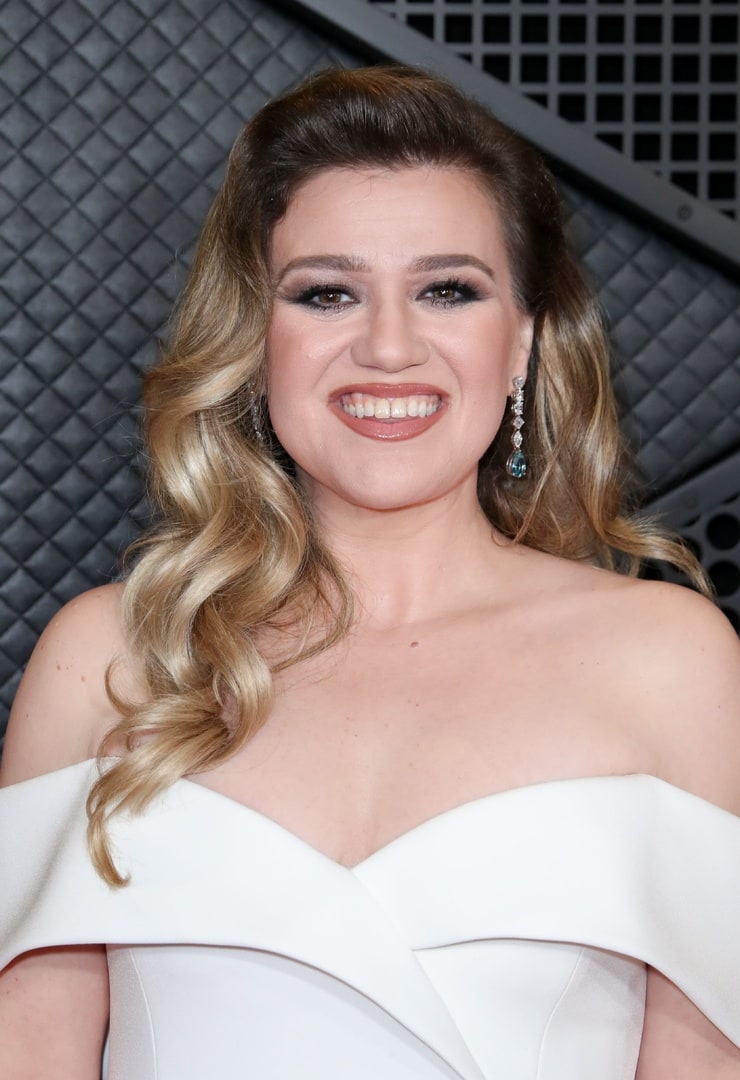 Kelly Clarkson picture