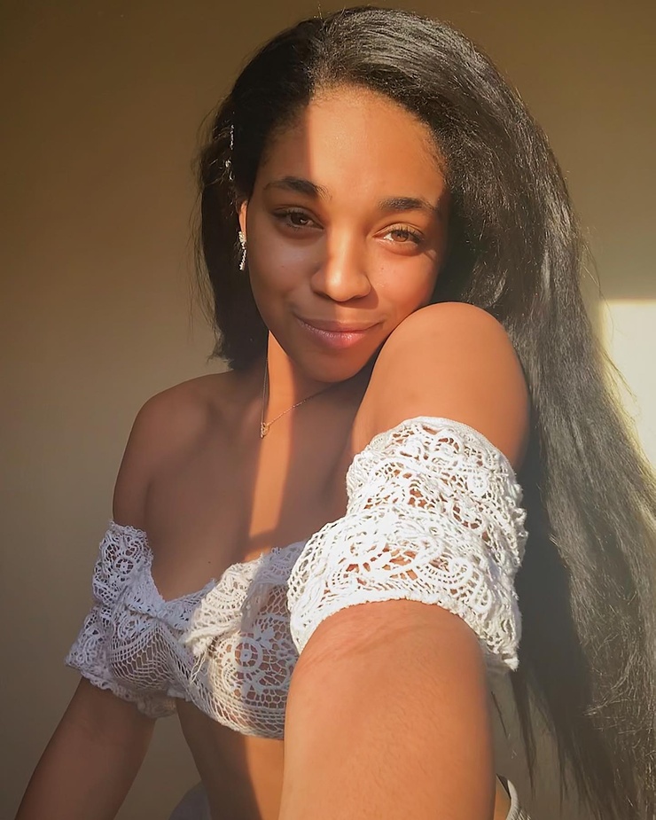 Simone Joy Jones