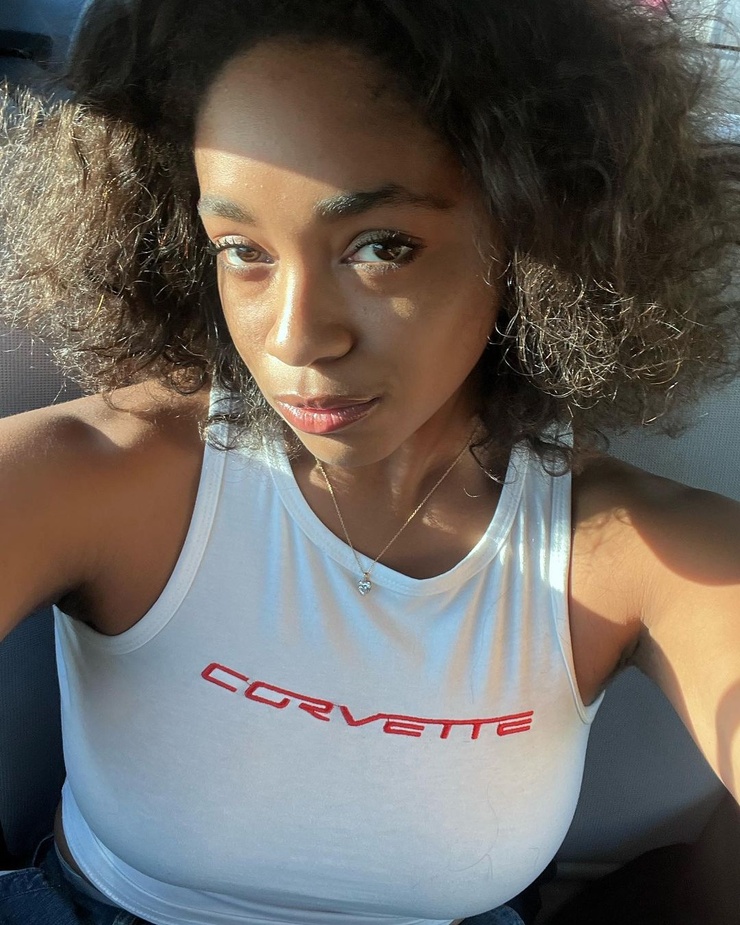 Simone Joy Jones