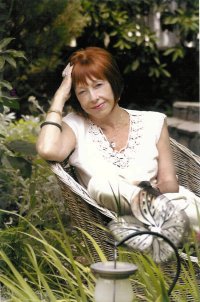 Antoinette May