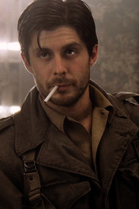 George Luz (Rick Gomez)