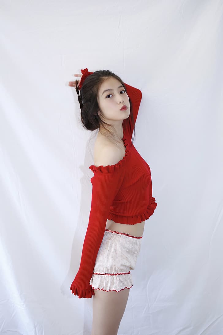 Mio Imada