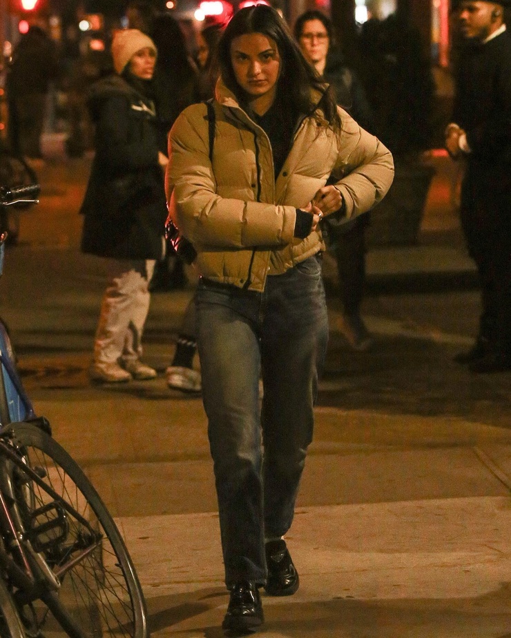 Camila Mendes