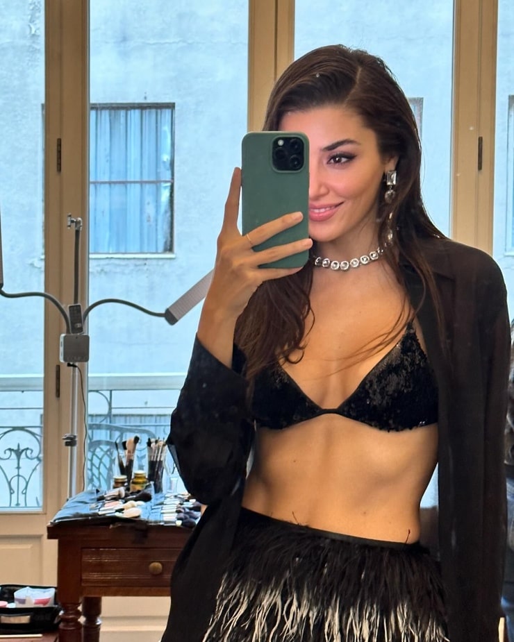 Hande Erçel Hande Erçel