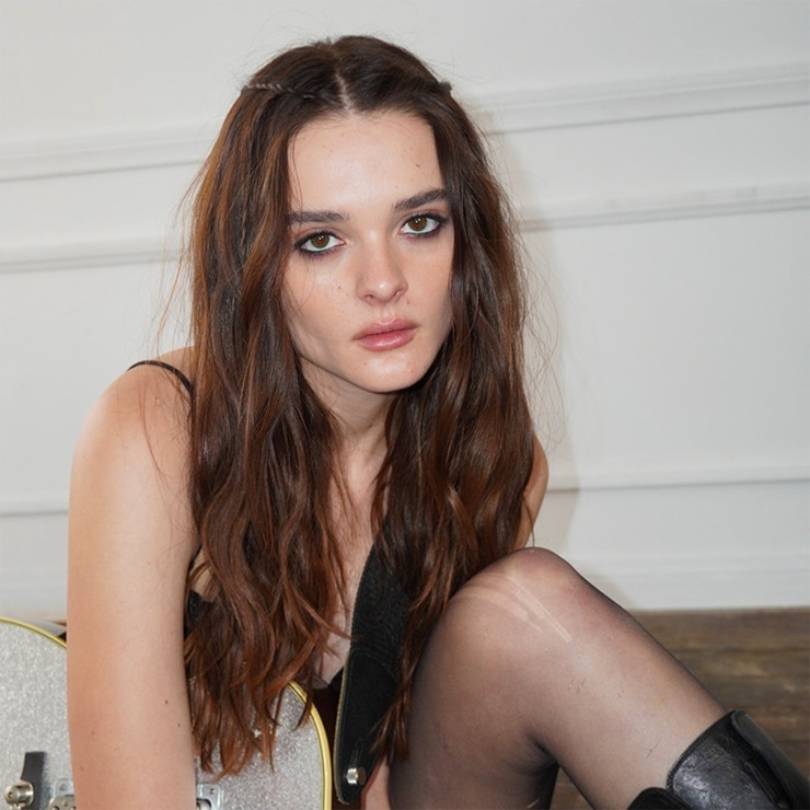 Charlotte Lawrence picture