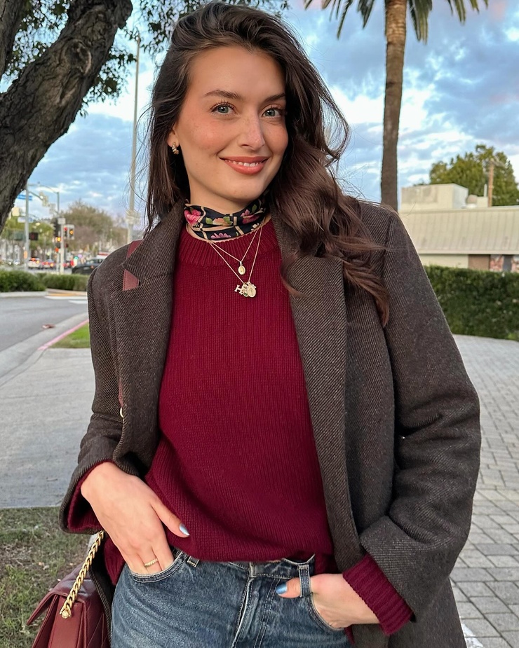 Jessica Clements Age