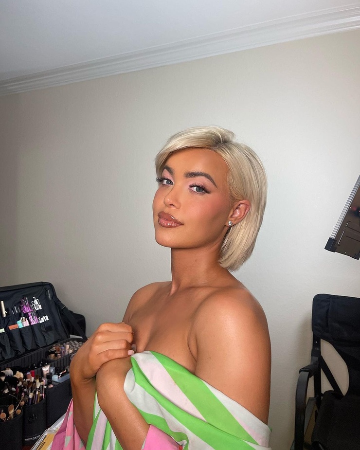 Ashley Martelle