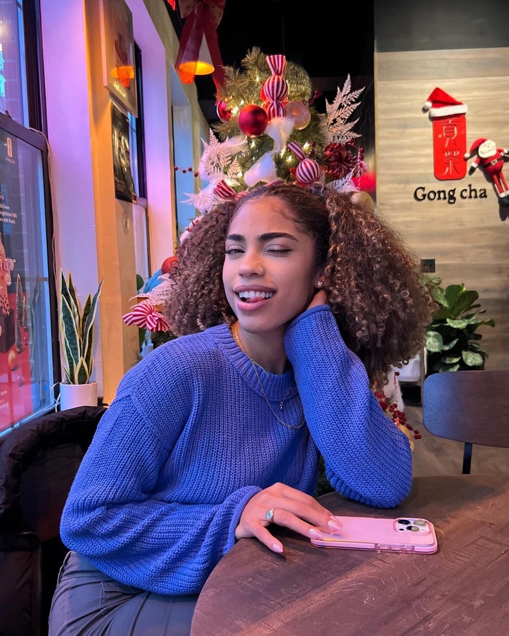 Image of https://popularbio.com/venus-marquez/