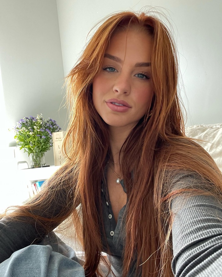Julia Hatch