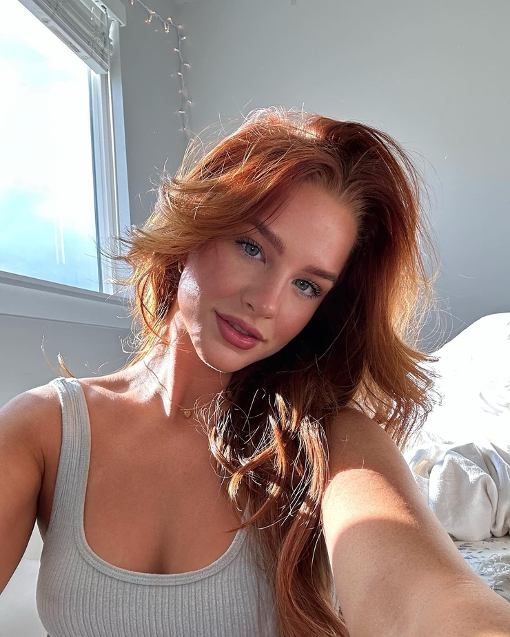 Julia Hatch
