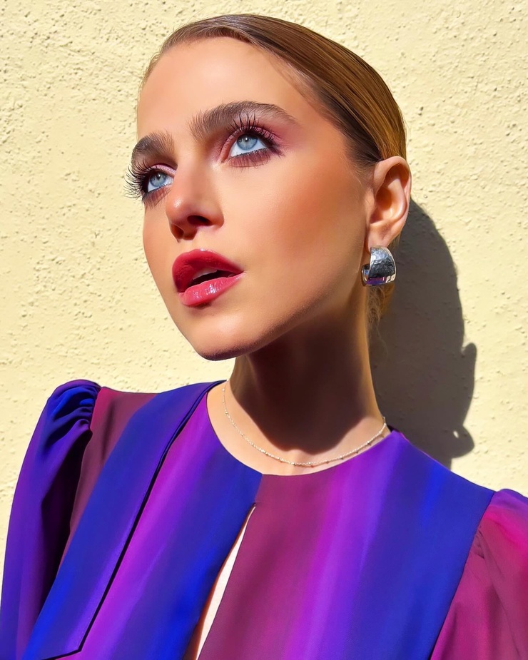 Anne Winters