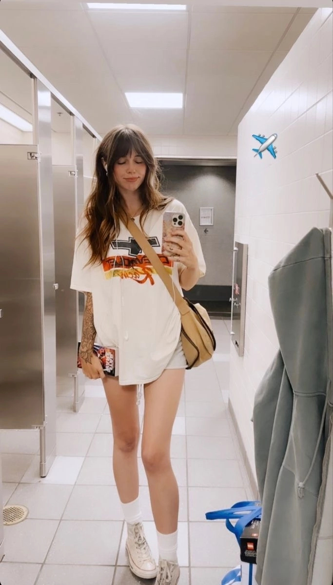 Acacia Brinley
