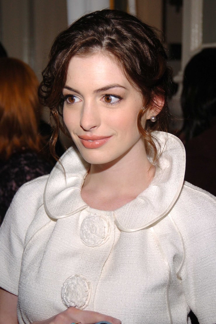 Anne Hathaway