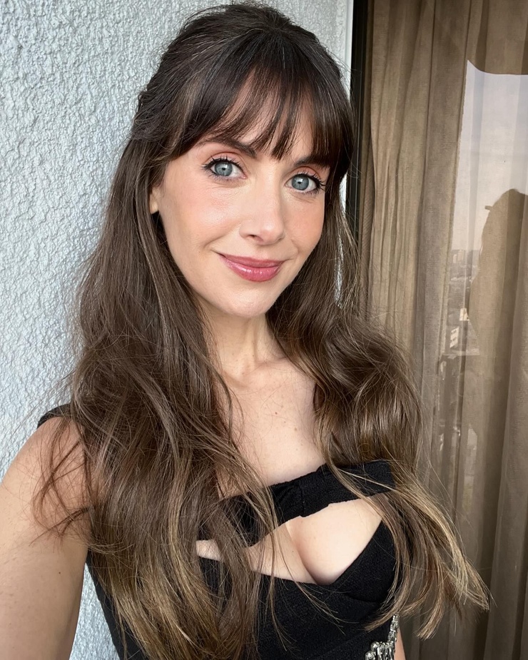 Alison Brie Alison Brie