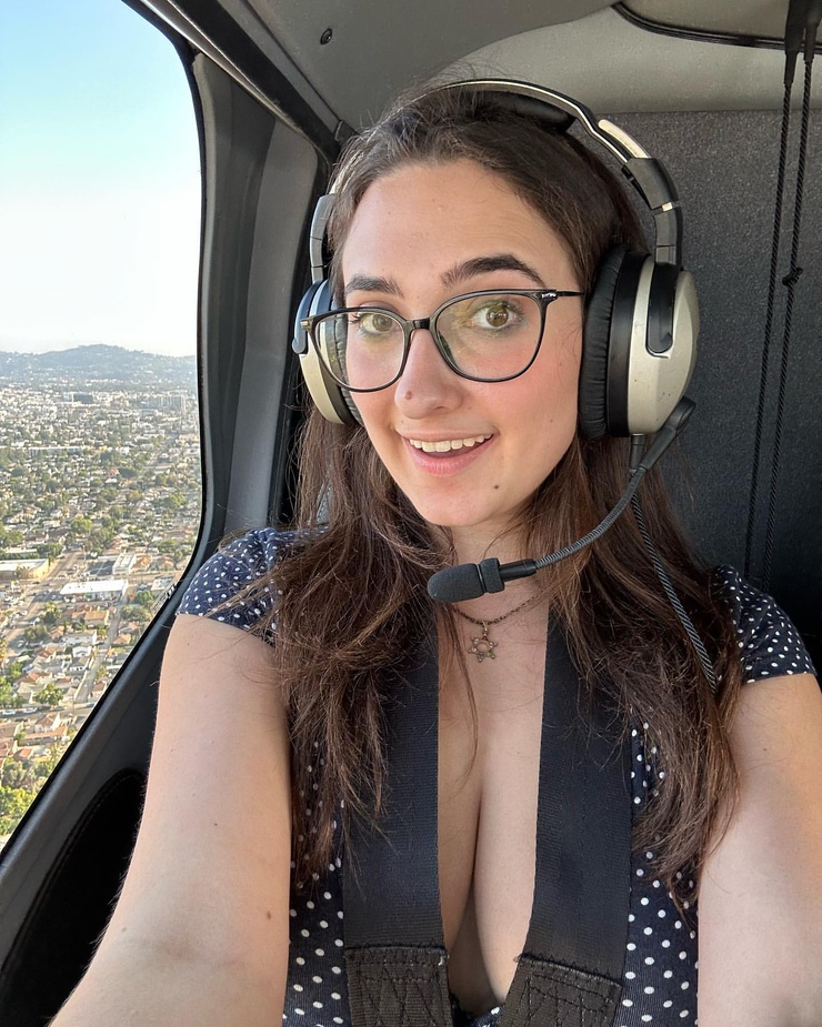 Picture of Qveenjulia