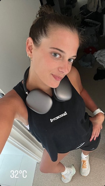 taya brooks