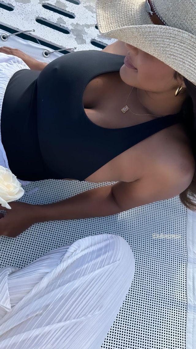 Júlia Muniz Júlia Muniz