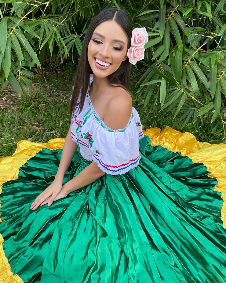 Andrea Montero