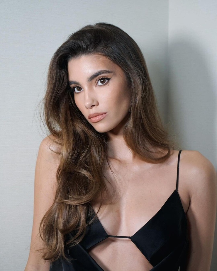 Cindy Mello Cindy Mello
