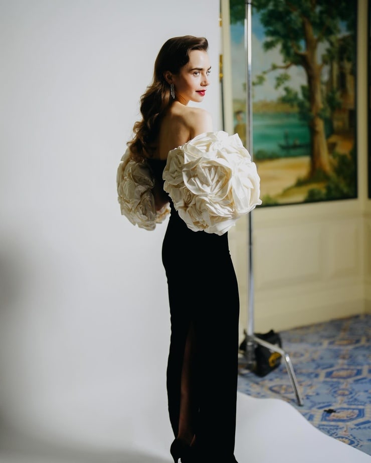 Lily Collins Lily Collins