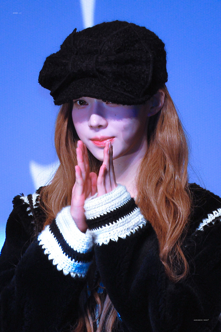Min-Jeong Kim