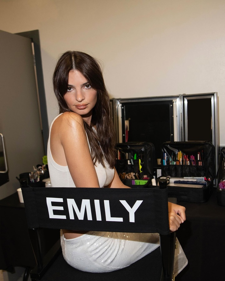 Emily Ratajkowski